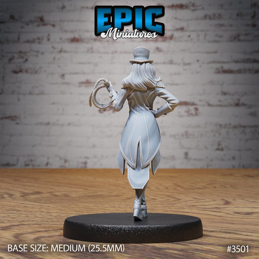 Show Director Female Series - Epic Miniatures | Nightsky Carnival