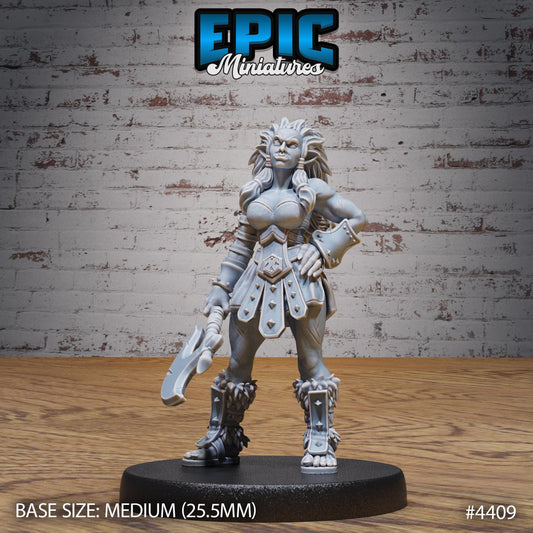 Half Orc Fighter Female - Epic Miniatures | #101 - Mighty Heroes