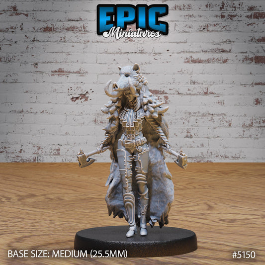 Boar Coat Warrior Lady - Epic Miniatures | #117 -Northern Tales