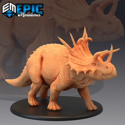 Triceratops Walking-Mounted - #26 Lost Paradise - Epic Miniatures | Huge | Beast