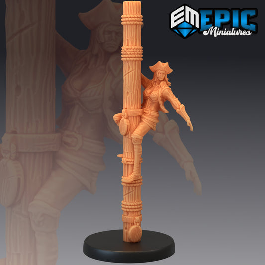 Pirate Boatswain Climbing - Epic Miniatures | Pirate, Boatswain, Female Pirate