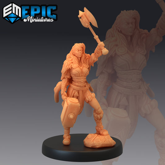 Viking Raider Female Triumphant 783 - #24 Norse Raiders - Epic Miniatures | Medium | Human, Feminine, Axe