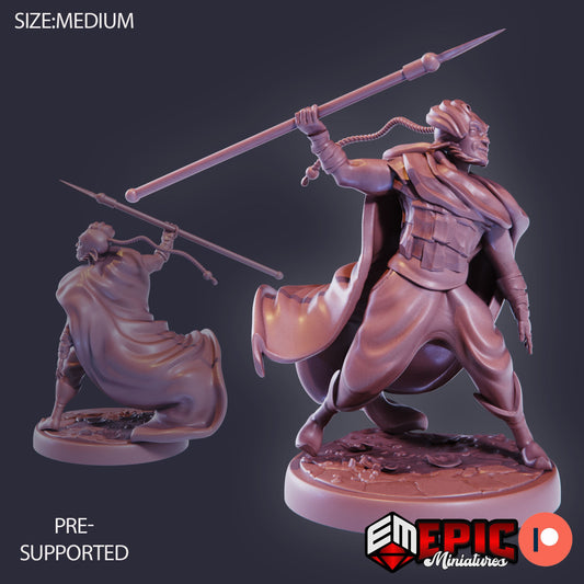 Fir Bholg Attacking 895 - #26 Lost Paradise - Epic Miniatures | Medium | Human, Masculine, Spear