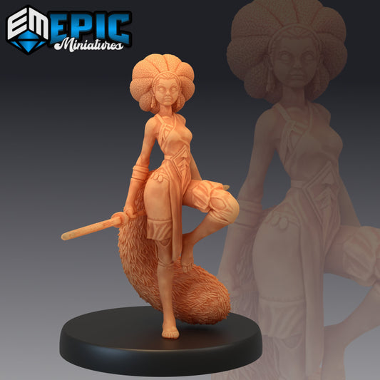 Tanuki Lady Series - #30 Savage Mountains - Epic Miniatures | Medium | Human, Feminine
