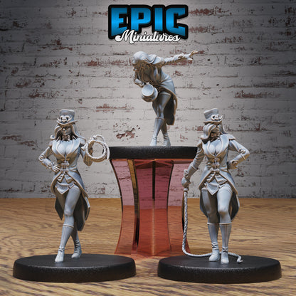 Show Director Female Series - Epic Miniatures | Nightsky Carnival